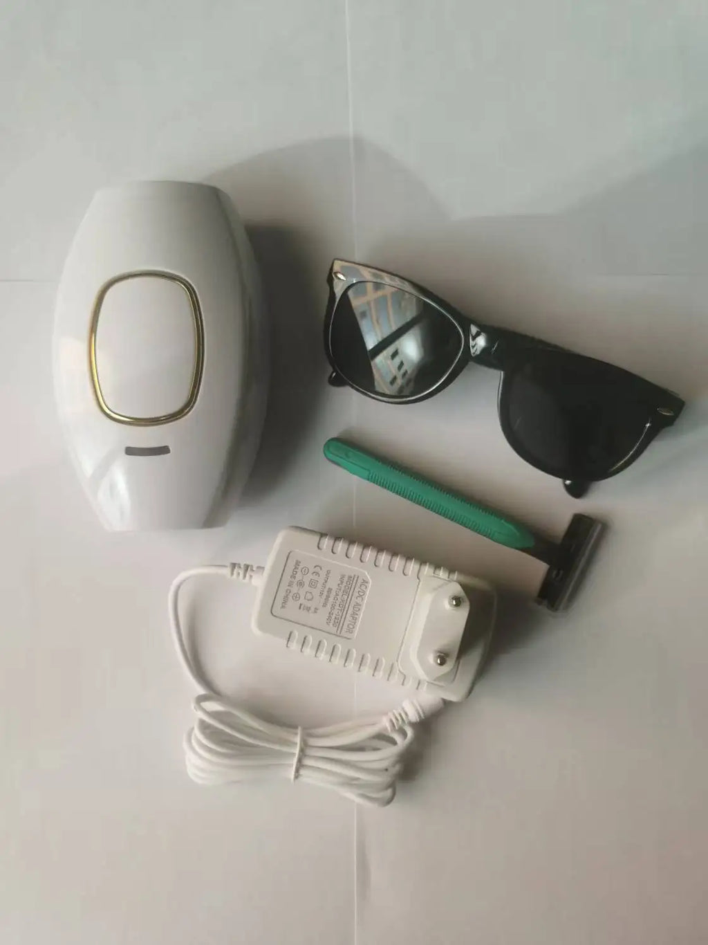 “Smooth, hair-free skin at home — no more shaving or waxing.”