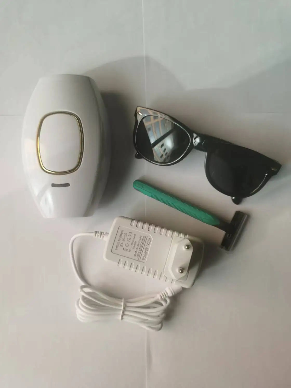 “Smooth, hair-free skin at home — no more shaving or waxing.”