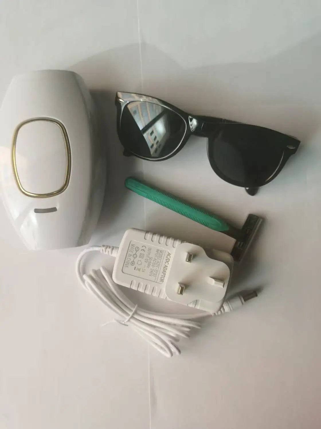 “Smooth, hair-free skin at home — no more shaving or waxing.”